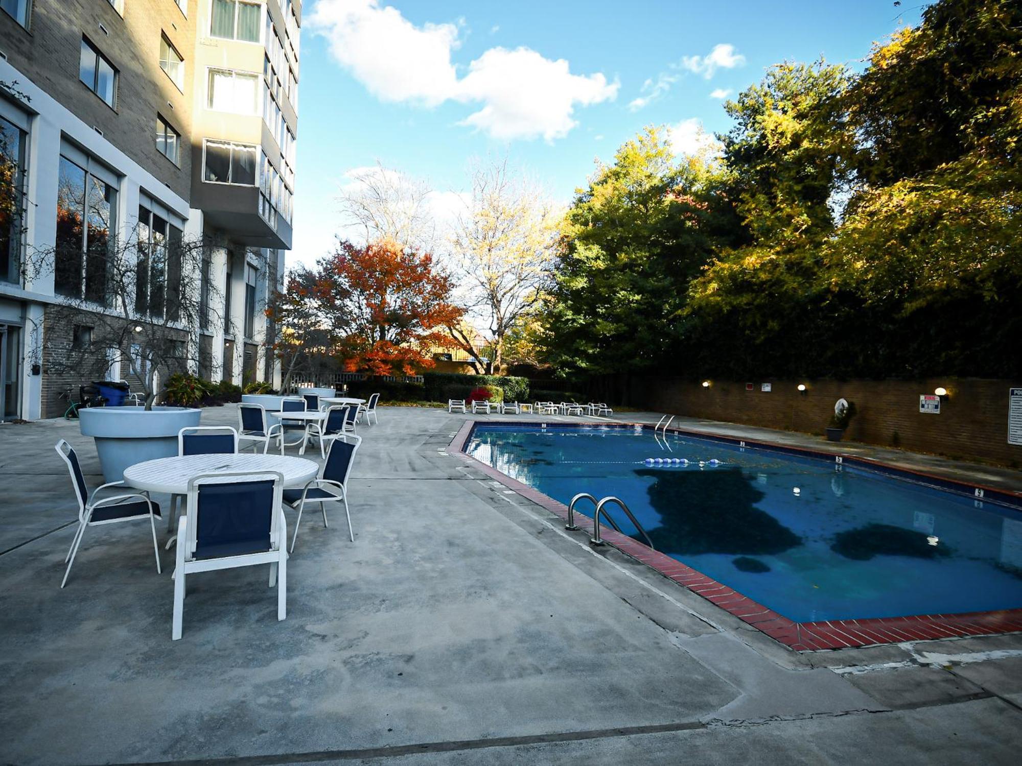 Perfect Dtwn 2 Bed Condo With Cali King Bed And Gym Atlanta Exterior photo