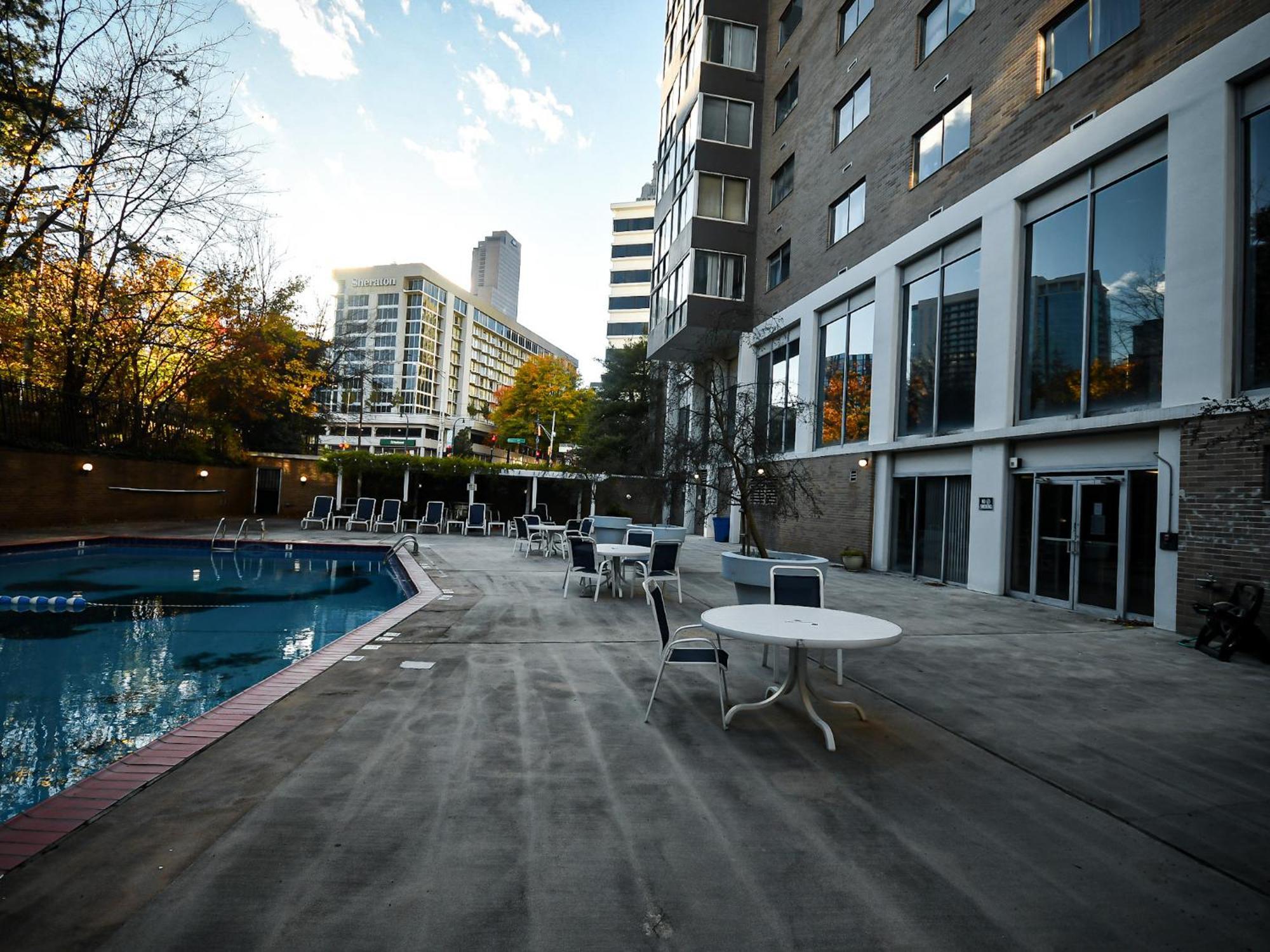 Perfect Dtwn 2 Bed Condo With Cali King Bed And Gym Atlanta Exterior photo